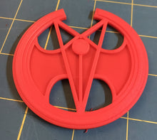 Load image into Gallery viewer, Final Fantasy XV -  Aranea Highwind Pendant - STL Files for 3D Printing
